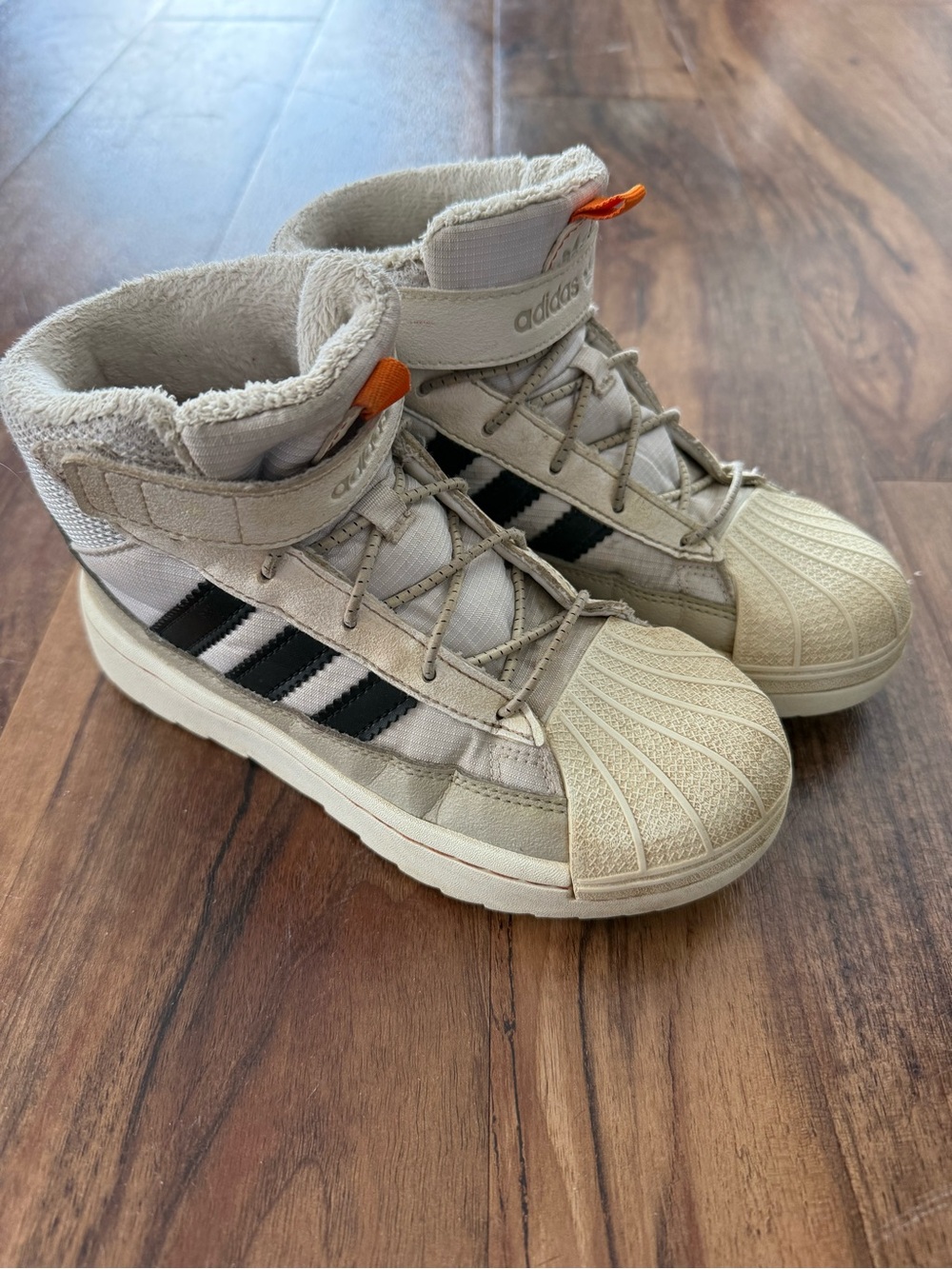 adidas Kids Cream High-Top Sneakers Superstar Trek